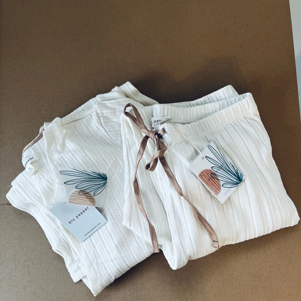 Blu Pepper Cream Knit 2pc Lounge Set - Picture 3 of 15